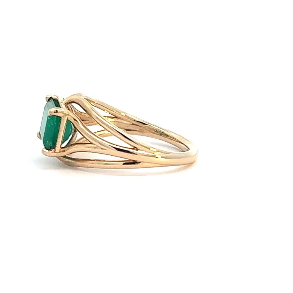 14K Yellow Gold Contemporary 2.01ctw Columbian Emerald Ring