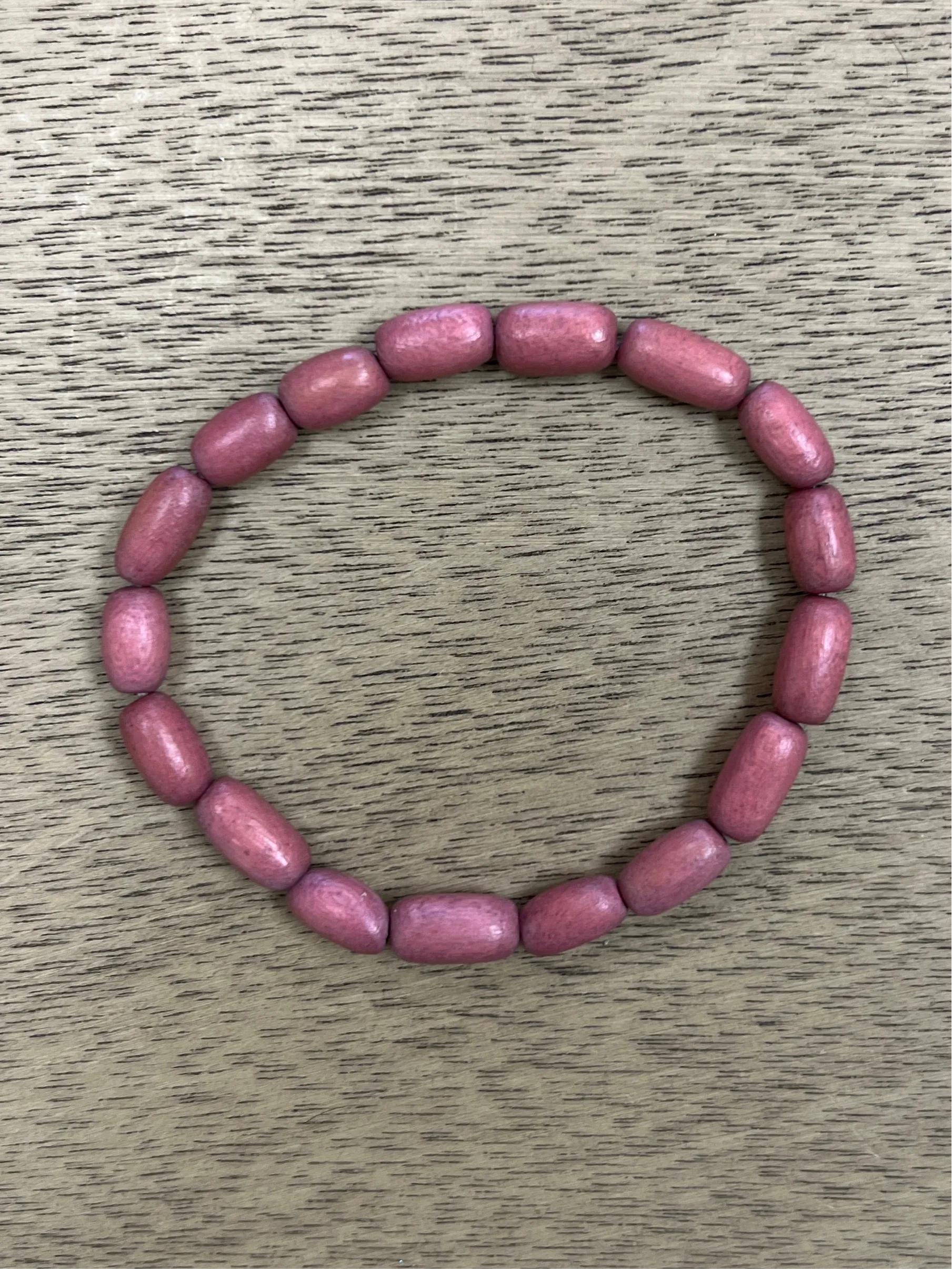 Berry Oval Wood 10x6mm Bracelet