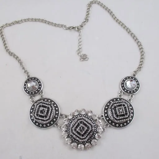 Black Crystal  & Rhinestone Elegant Necklace