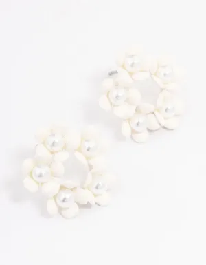 Cream Flower & Pearl Circle Stud Earrings