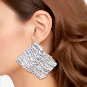 Exquisite Silver Wave Stud Earrings Trending for Radiant Style