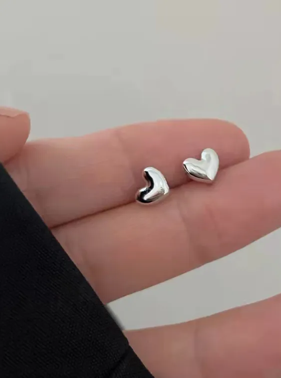 Mini Heart Earrings