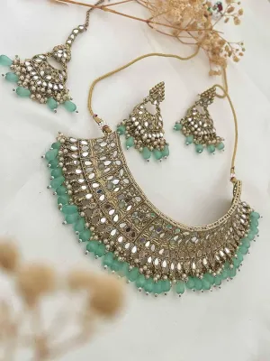 Mirrored Necklace Set In Mint Green