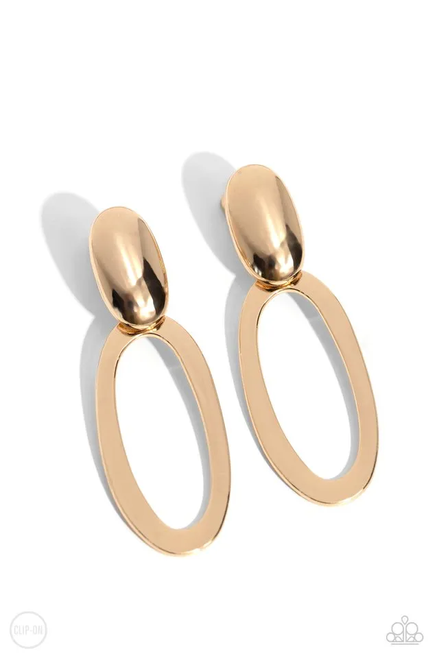 Paparazzi Earring ~ Pull OVAL! - Gold