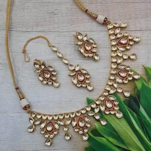 Simple Red Meena Kundan Necklace Set