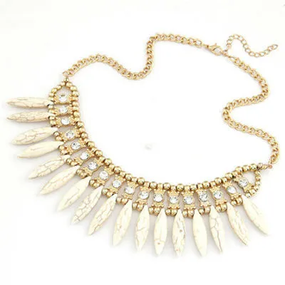 The new women's fashion Bohemian crystal pendant necklace Pendant Chain Choker Bib Statement Necklace