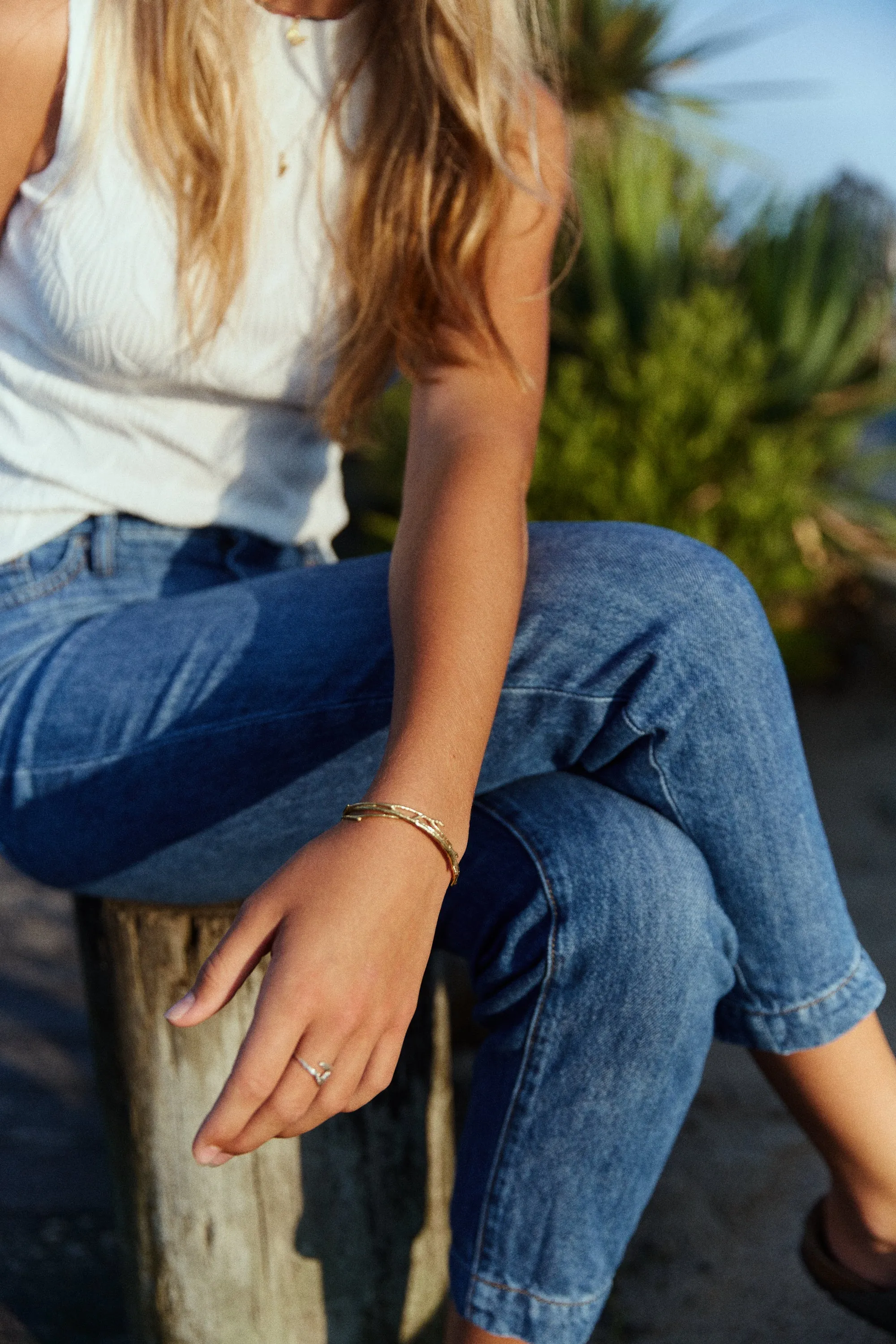 Thin Budding Branch Bracelet